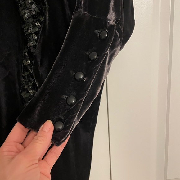 Debora Kuchme bat sleeve black velvet vintage dress with sequins - Picture 3 of 8